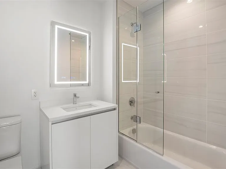 400 Central Ave #1709 — Photo 22