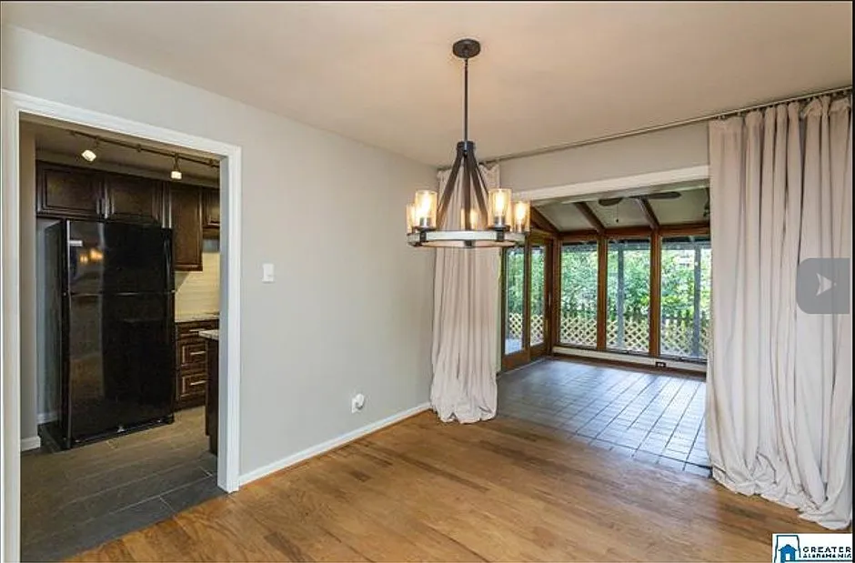 2 bed, 1086 sqft, $1,550 — Photo 4