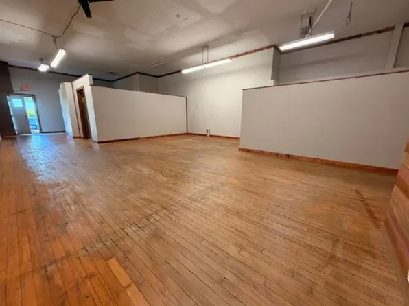 311 Main St