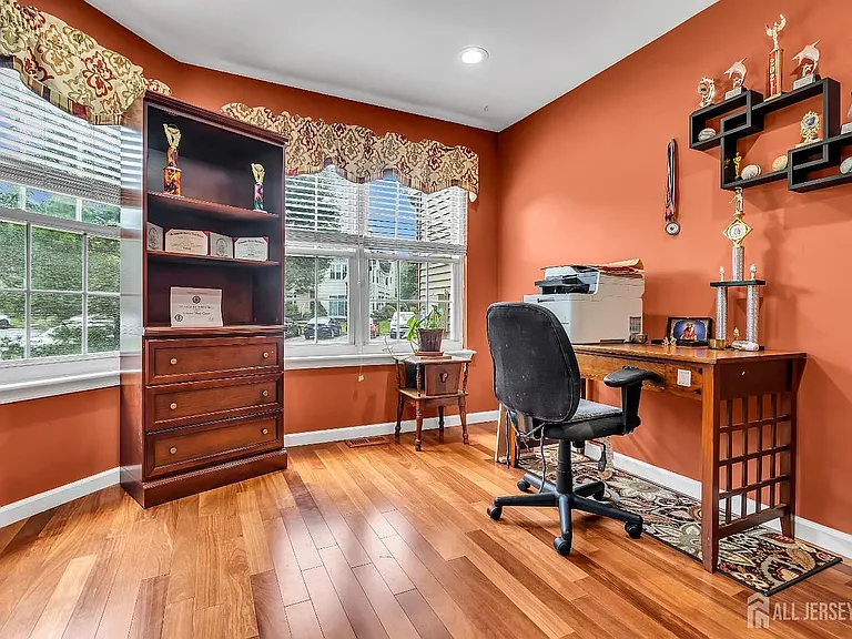 1506 Pinhorn Dr — Photo 27