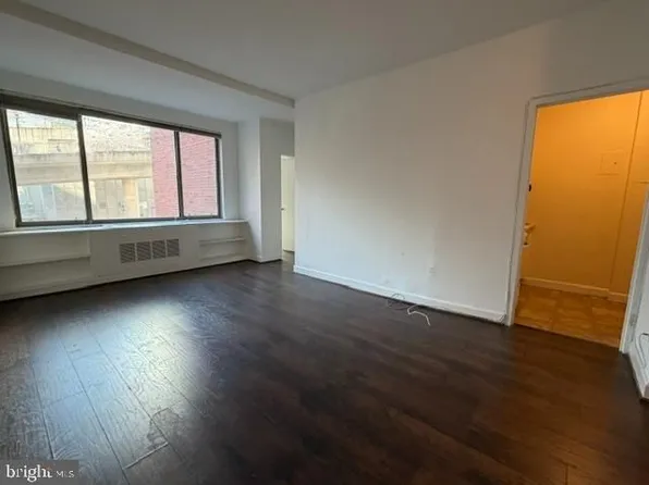 1121 Arlington Blvd APT 120, Arlington, VA 22209