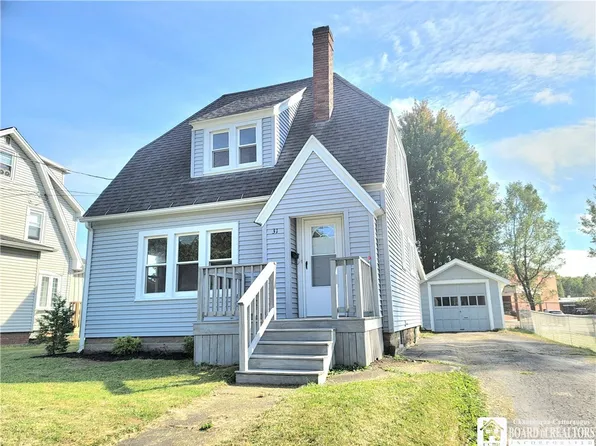 31 Connecticut Ave, Jamestown, NY 14701