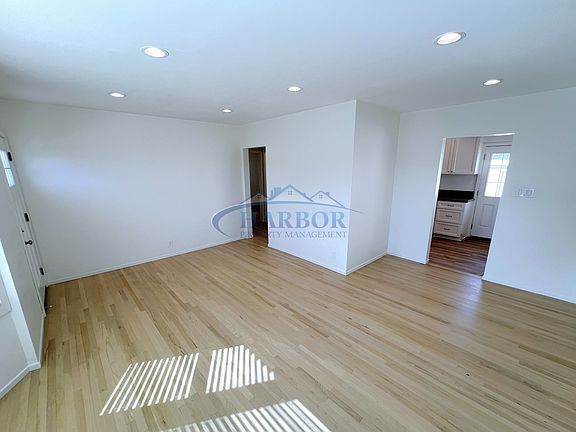 2nd image of 1382 W 26th Pl