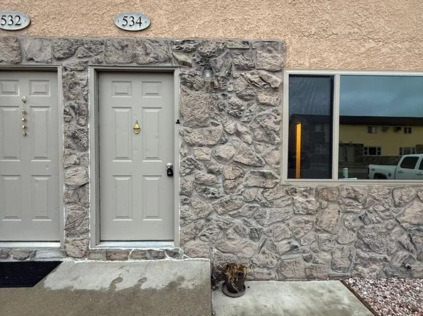 534 W 42nd St, Scottsbluff, NE 69361