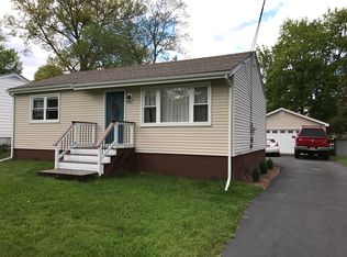 37 Heidt Ave, Middletown, NY 10940