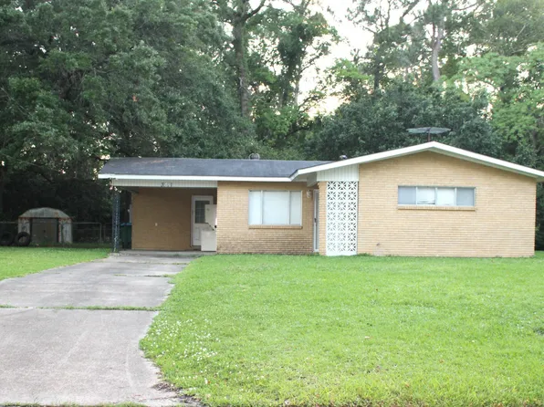 3511 Sherwood St, Pascagoula, MS 39581