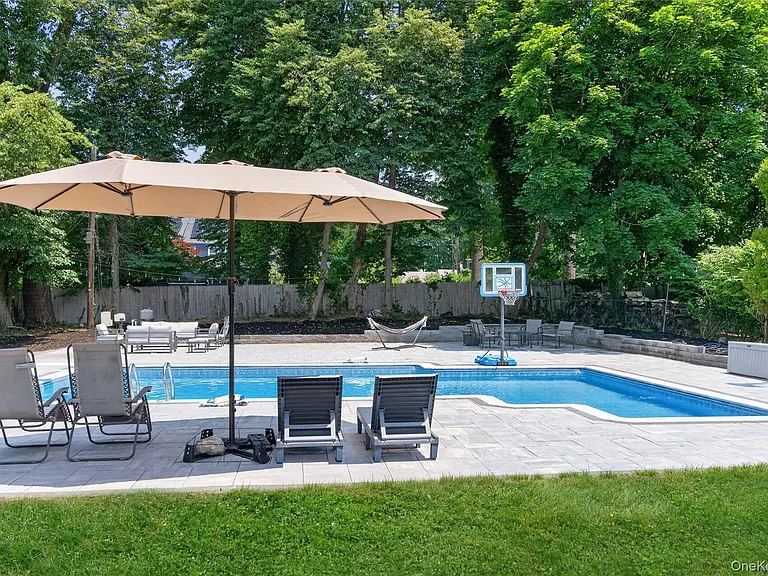 5 Kohlsaat Ct — Photo 19