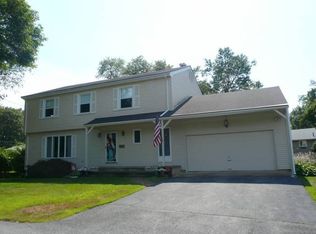 9 Linwood Ct, Warren, RI 02885