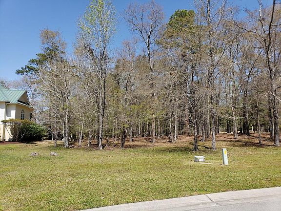 3rd image of 64 Plantation Passage Dr SE