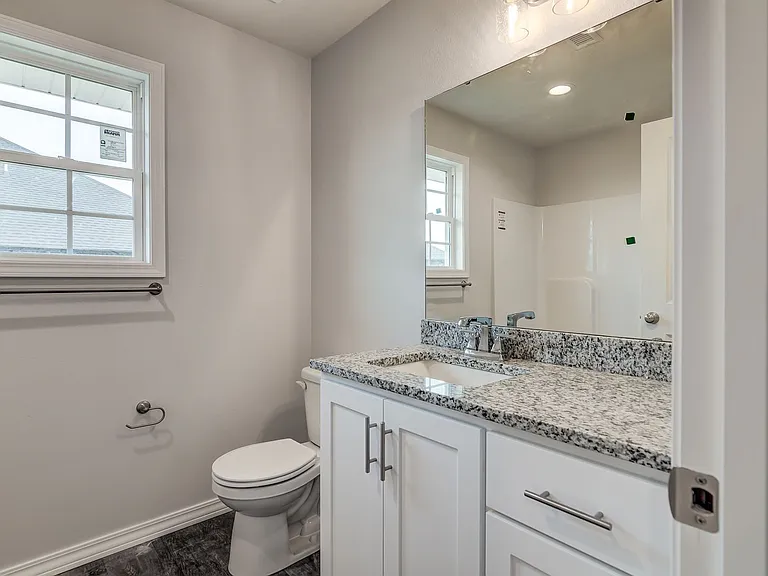 922 S Pindall Ln — Photo 21