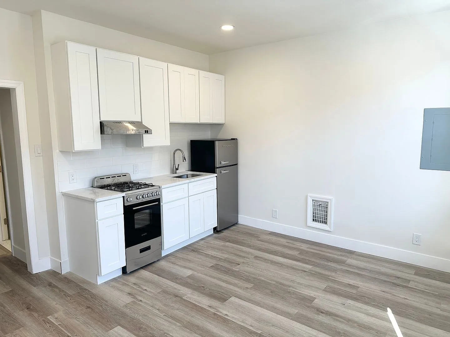 1532 S. 2nd Street — Photo 4