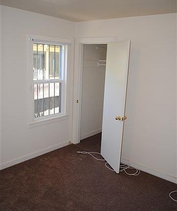3rd image of 125 W Rose St APT 1