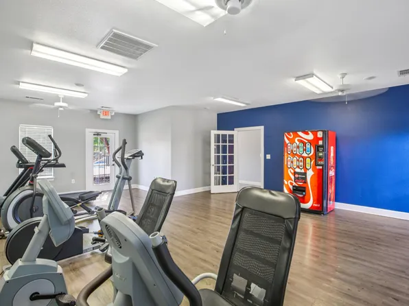 River Valley Apartments, 810 E Slaughter Ln #1f0a0107e, Austin, TX 78744