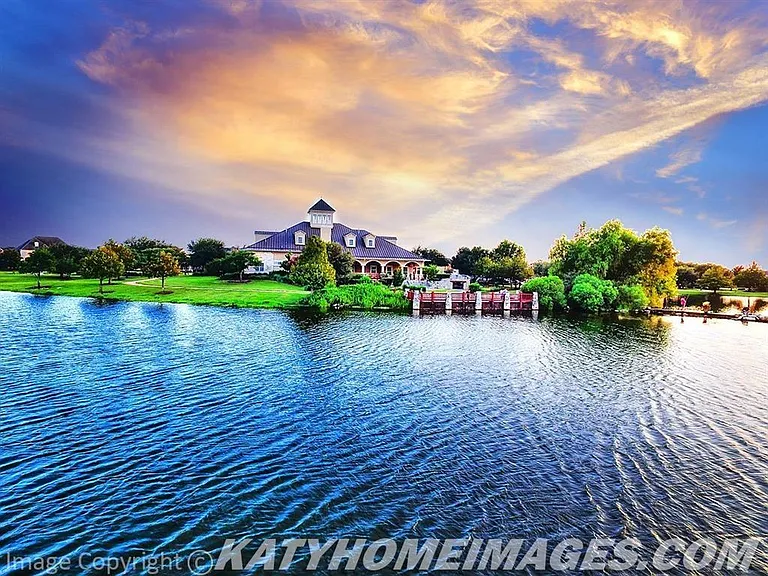 28259 Daystrom Ln — Photo 39