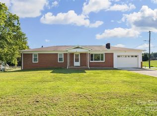 309 Salem Rd, Morganton, NC 28655