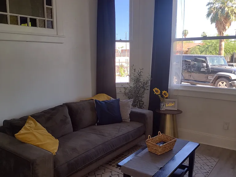 2141 W Madison St #A — Photo 46