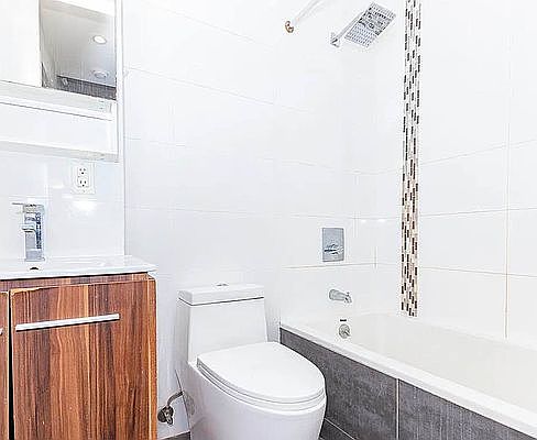 5th image of 490 Kosciuszko St #3E