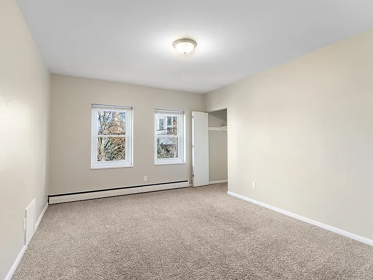 2311 E North Ave #13 — Photo 12