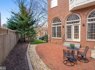 1490 Northern Neck Dr #A, Vienna, VA 22182