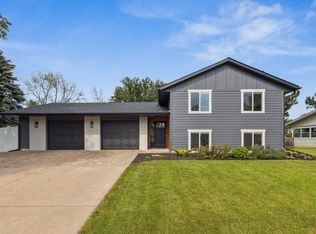 8355 Harkness Rd S, Cottage Grove, MN 55016