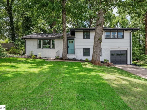 808 Pine Creek Dr, Greenville, SC 29605