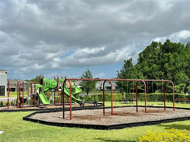 1841 Pleasant Maple Ct — Photo 32
