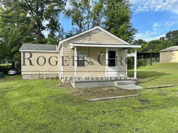 301 Perry St, Louisburg, NC 27549