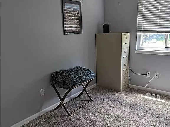 1572 Northridge Dr — Photo 9
