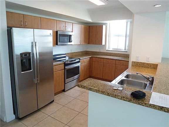 4th image of 1451 S Miami Ave APT 3411