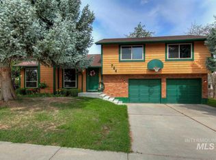 724 Evergreen Way, Eagle, ID 83616