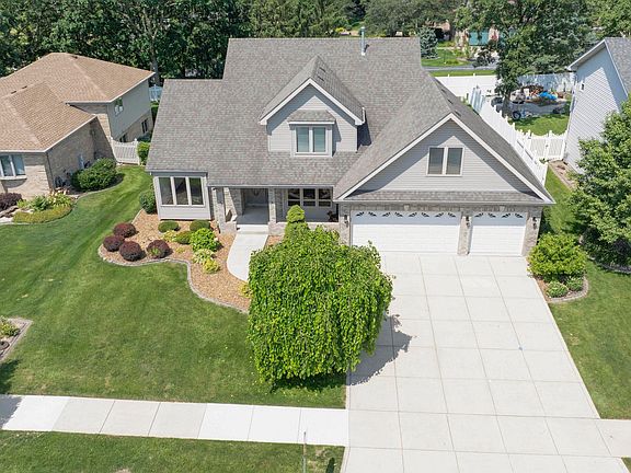 5th image of 3170 Maryann Ln