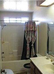 3rd image of 7661 Laurel Ave