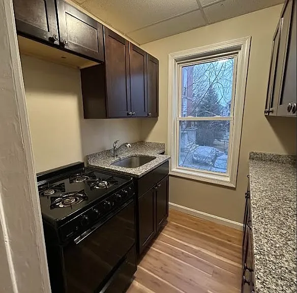 397-407 William St Fall River, MA Cozy 2 Bedroom Steps From Battleship Cove & the Updated Waterfront — Photo 1