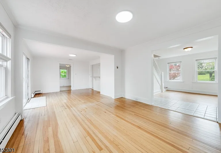 275 E Mount Pleasant Ave — Photo 14