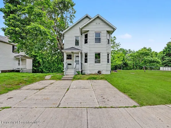 103 Gordon Ave, Carbondale, PA 18407