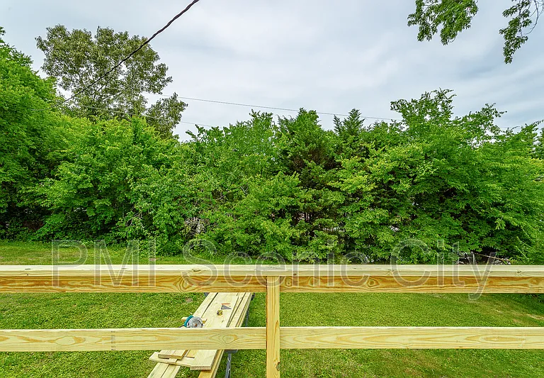 1375 Orbit Dr — Photo 39