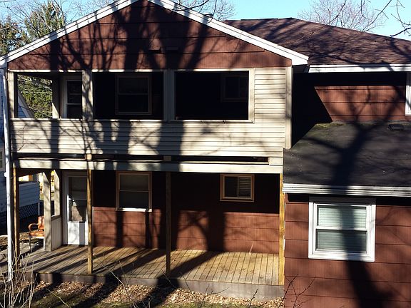 2nd image of 333 Fellows Ave