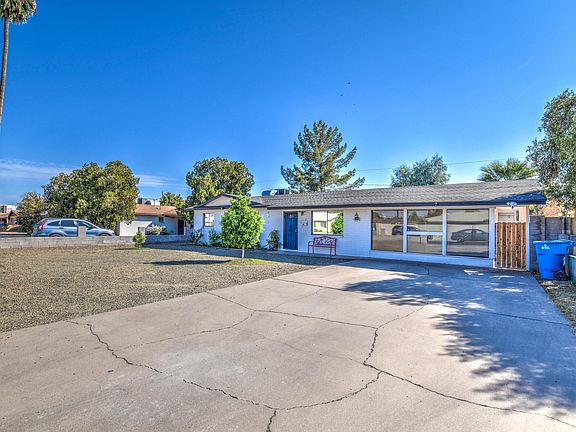 3rd image of 3619 W Missouri Ave