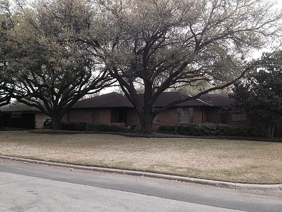 4th image of 5836 Preston Haven Dr