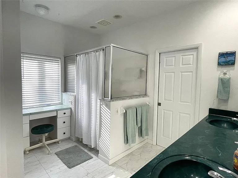 2437 Swordfish Ln — Photo 16