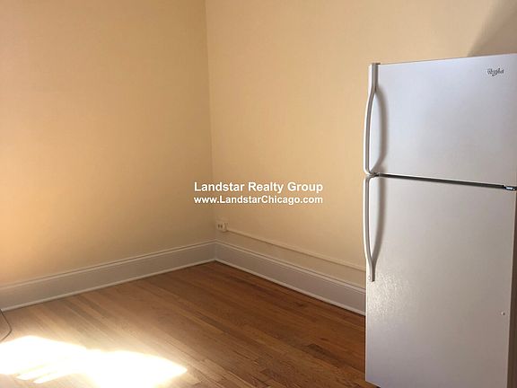 2nd image of 2737 N Spaulding Ave APT 315