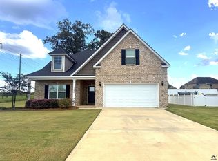248 Oakley Ct, Bonaire, GA 31005