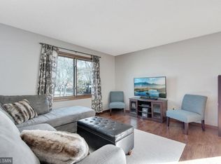 1 Golden Oak Dr, Circle Pines, MN 55014