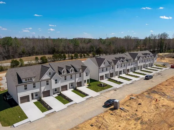 360 Legends Cir, Baxter, TN 38544