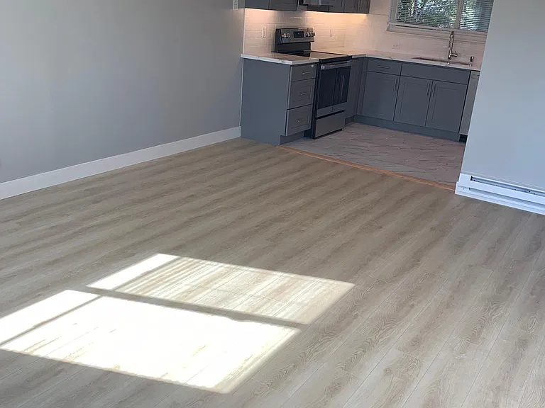 836 Walnut St #21 — Photo 6