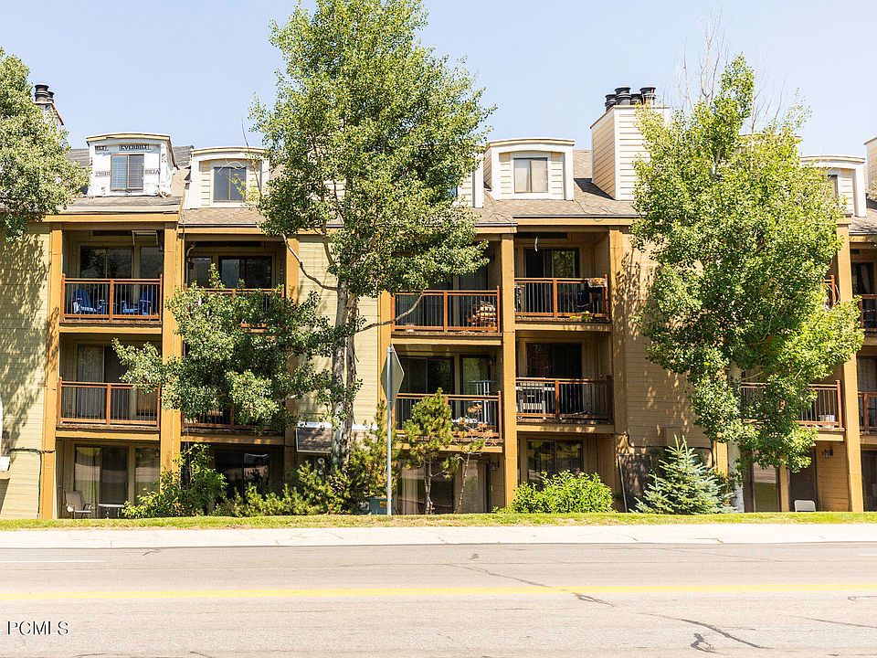 1st image of 1530 Empire Ave #206