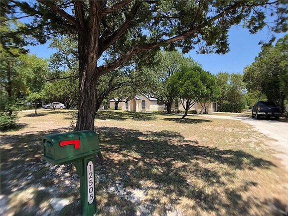 2nd image of 12505 Mystic Dr