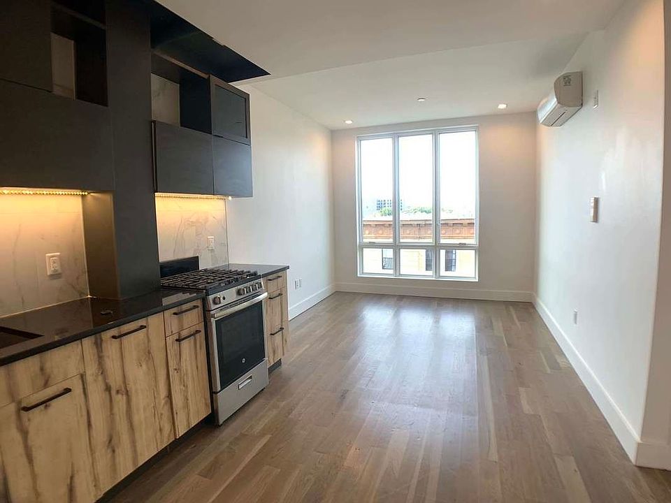 1st image of 1054 Dean St #5AA