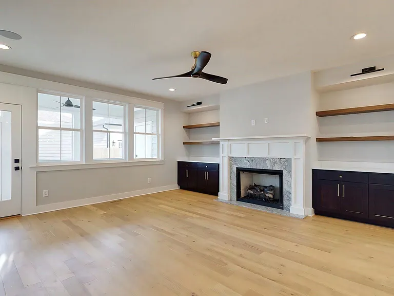4806 Illinois Ave — Photo 13