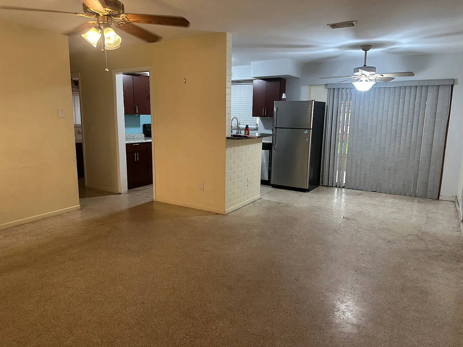 3 bed, 1008 sqft, $2,600 — Photo 1